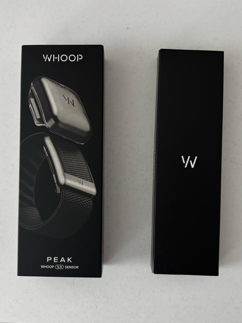 NWT WHOOP bundle 5.0 Peak sensor plua extra band